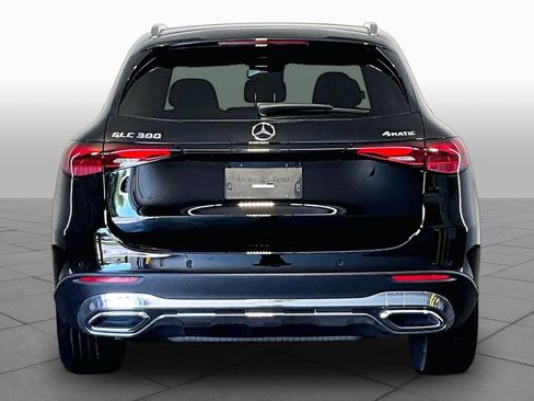 Certified 2026 Mercedes-Benz GLC 300 4MATIC image 5