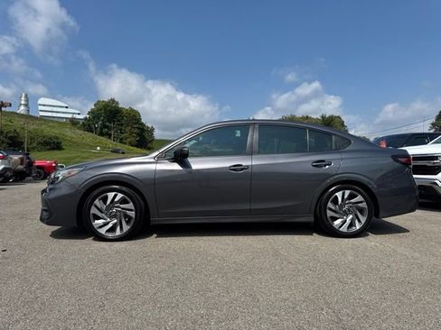 Used 2024 Subaru Legacy Limited AWD/4WD image 3