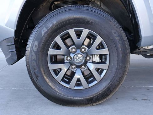 Used 2023 Toyota Tacoma SR5 image 6