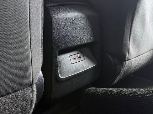 Certified 2022 Nissan Frontier SV AWD/4WD image 27