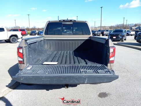 Used 2023 Nissan Titan PRO-4X w/ Pro-4x Convenience Package image 10