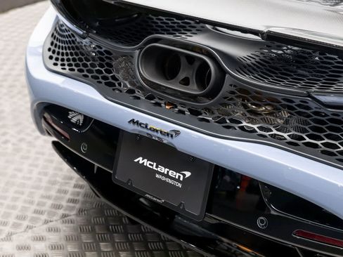 New 2026 McLaren 750S RWD image 36