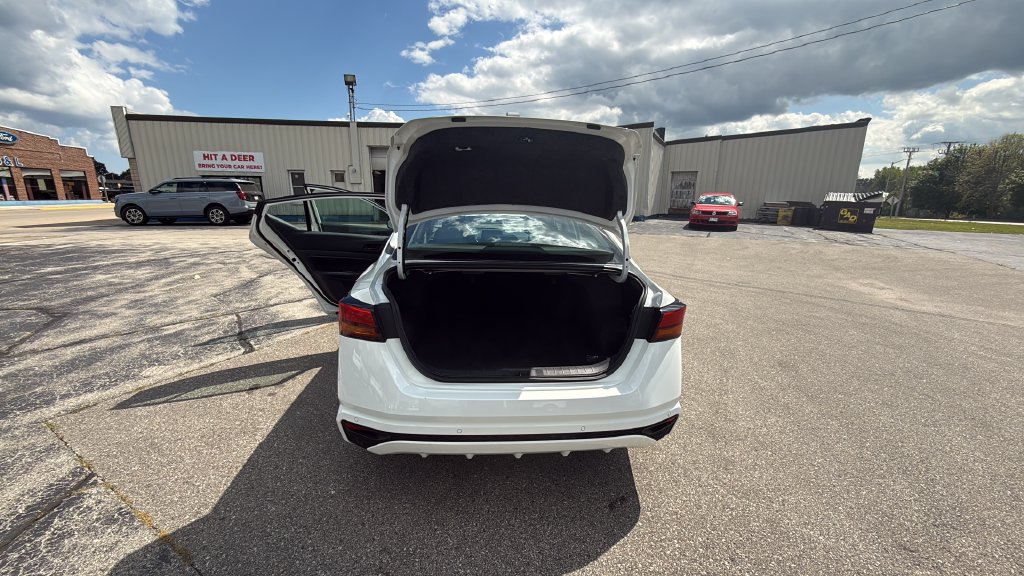 Used 2025 Nissan Altima 2.5 SV FWD image 20