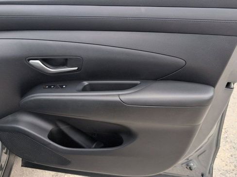 Used 2025 Hyundai Santa Cruz SEL FWD image 32