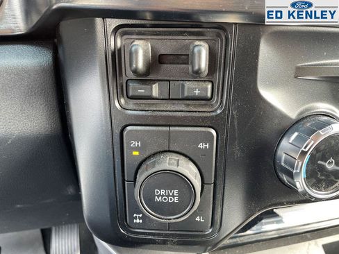 Used 2025 Ford F350 Lariat w/ Lariat Ultimate Package image 15