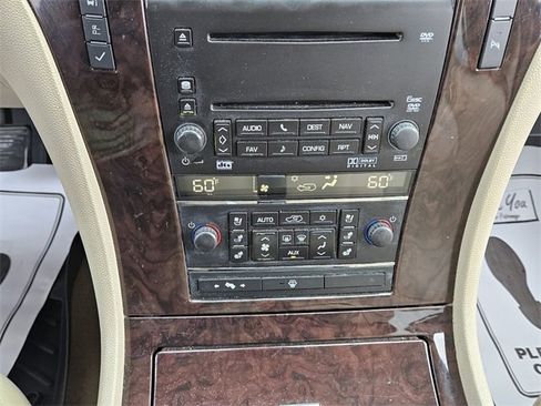 Used 2007 Cadillac Escalade AWD w/ Information Package image 19