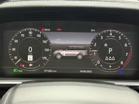 Used 2019 Land Rover Range Rover Long Wheelbase Supercharged image 45