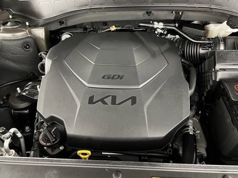 Used 2022 Kia Telluride EX w/ Towing Package image 39