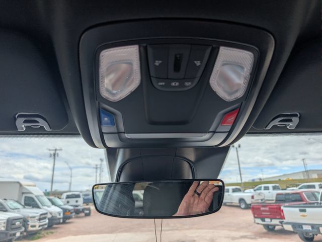 New 2026 RAM 3500 Big Horn AWD/4WD image 25