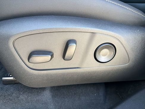 New 2026 Chevrolet Traverse LT w/ Midnight/Sport Edition image 13