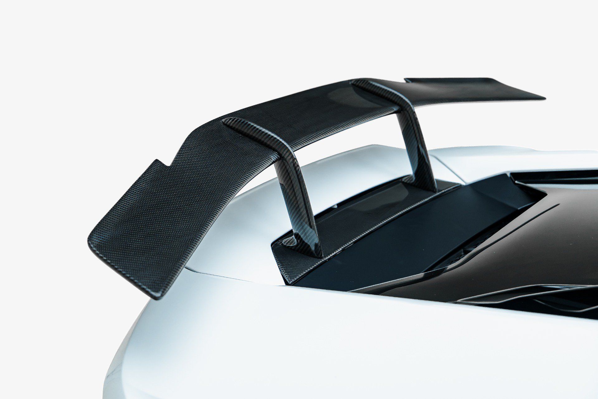 Used 2021 Lamborghini Huracan EVO RWD image 33
