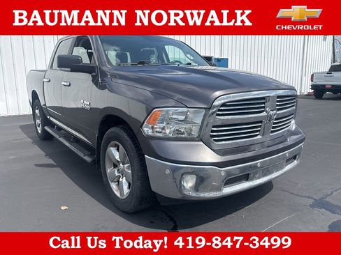 Used 2017 RAM 1500 Big Horn image 3