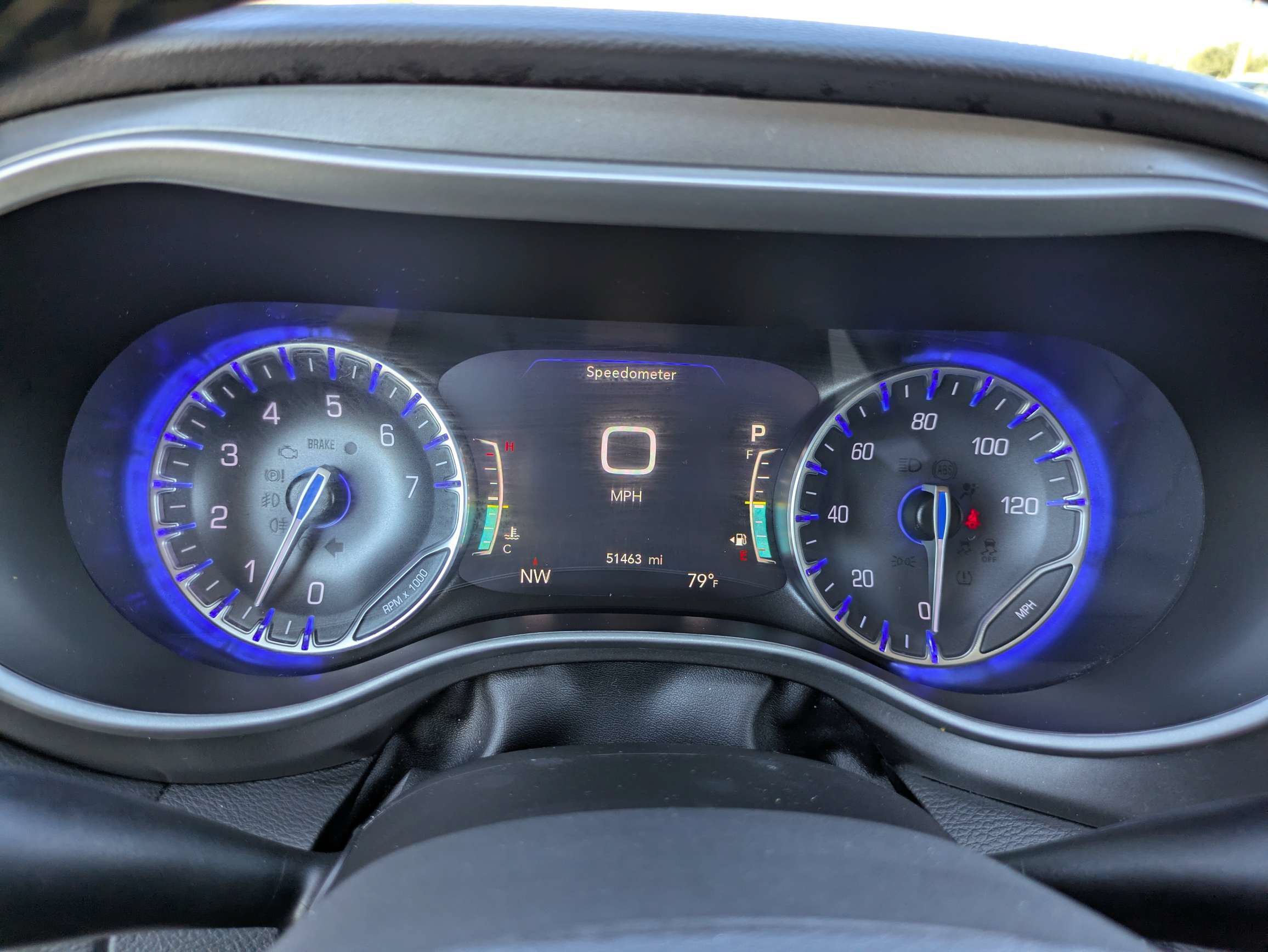 Used 2024 Chrysler Pacifica Touring-L FWD image 27