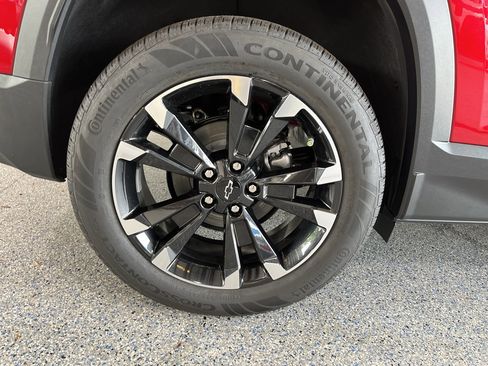 New 2026 Chevrolet Equinox RS FWD image 33