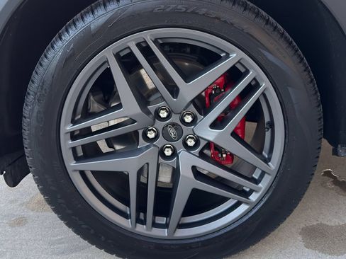 Used 2025 Ford Explorer ST-Line w/ ST-Line Street Pack image 13