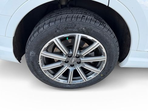 Used 2019 Audi Q7 3.0T Prestige image 16