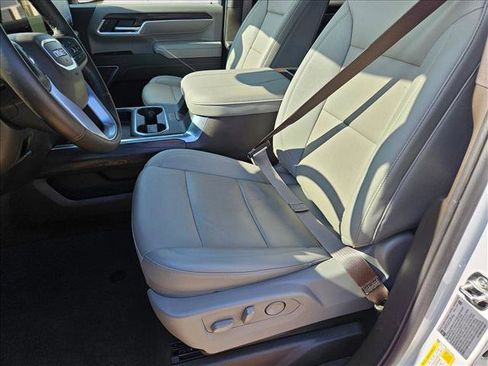 Used 2025 GMC Sierra 2500 SLT w/ Texas SLT Premium Package image 15