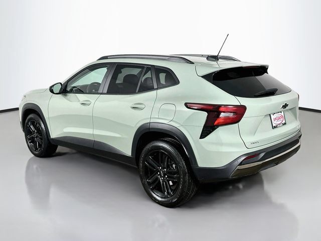 Used 2025 Chevrolet Trax ACTIV w/ Driver Confidence Package FWD image 17