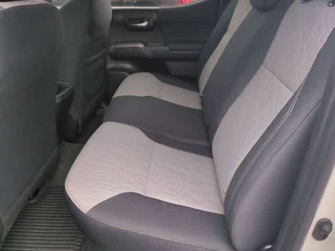 Used 2023 Toyota Tacoma TRD Off-Road image 20