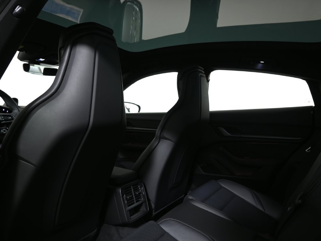 Used 2026 Porsche Taycan 4S AWD/4WD image 36