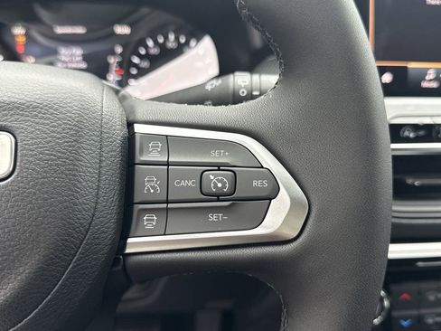 New 2026 Jeep Compass Limited image 22