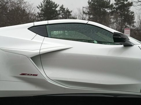 Used 2024 Chevrolet Corvette Z06 w/ Stealth Interior Trim Package image 27
