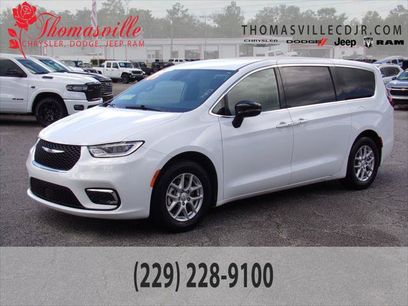Certified 2026 Chrysler Pacifica Select