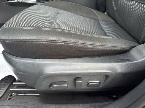 Used 2019 Subaru Outback 2.5i Premium image 15