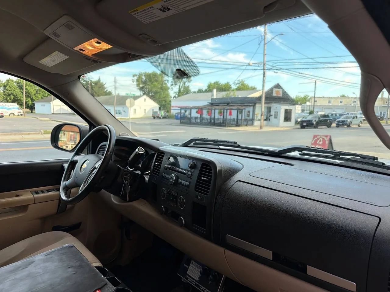 Used 2010 Chevrolet Silverado 1500 2WD Crew Cab Hybrid image 29