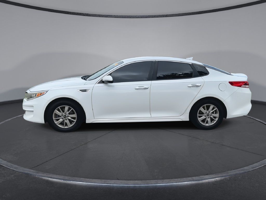 Used 2018 Kia Optima LX w/ Convenience Package FWD image 5