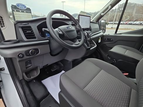 New 2026 Ford Transit 250 148 Medium Roof RWD image 22