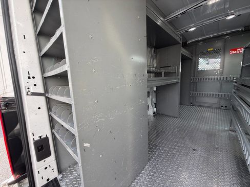 Used 2018 Ford Transit 350 148 Medium Roof image 28