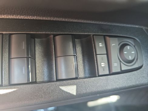 Used 2025 Toyota 4Runner TRD Sport AWD/4WD image 26