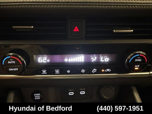 Used 2024 Nissan Rogue SV AWD/4WD image 23