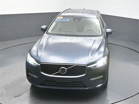 Certified 2022 Volvo XC60 B5 Momentum w/ Climate Package image 44