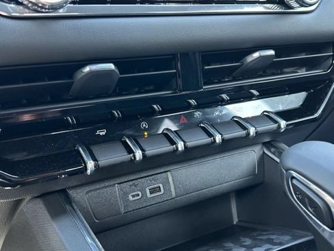 New 2026 GMC Canyon Elevation w/ Convenience Package RWD image 31