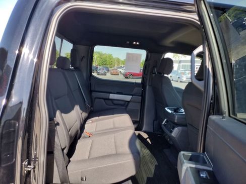 Used 2025 Ford F150 XLT w/ Equipment Group 302A MID AWD/4WD image 20
