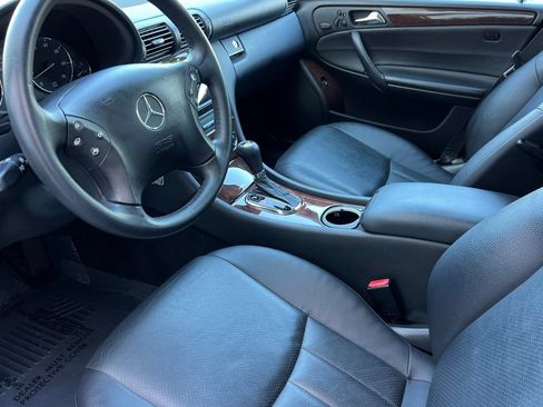 Used 2007 Mercedes-Benz C 280 Sedan image 13