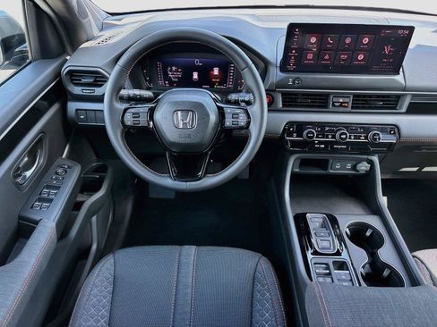 Certified 2026 Honda Pilot Sport image 26