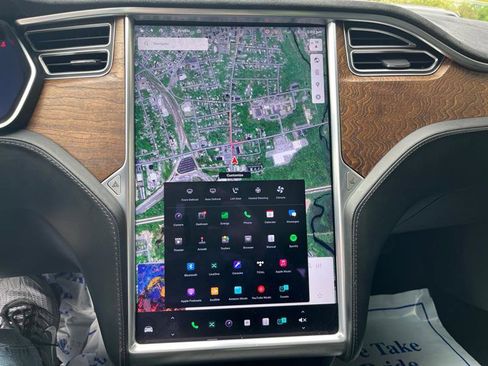 Used 2016 Tesla Model S 90D image 14