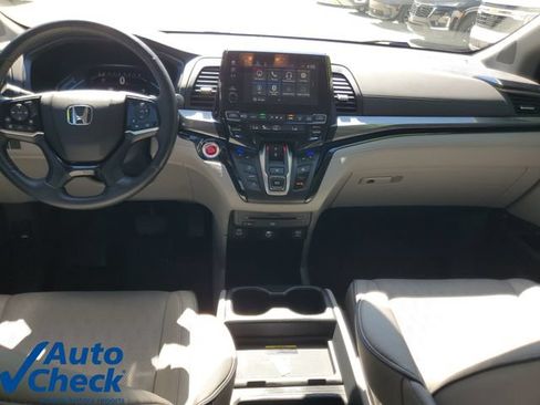 Used 2022 Honda Odyssey Elite image 14
