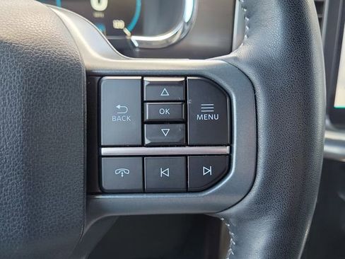 Used 2023 Ford F150 Lariat AWD/4WD image 24