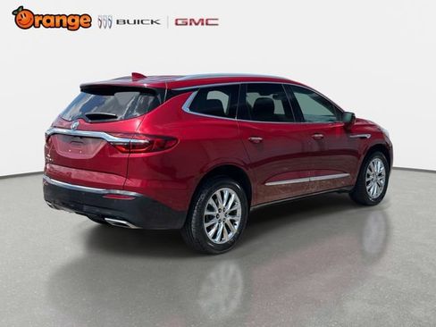 Used 2021 Buick Enclave Essence w/ Sound and Sites Package FWD image 3