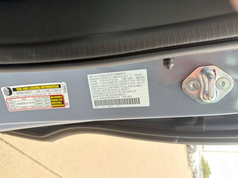 Used 2026 Honda Odyssey Elite image 32