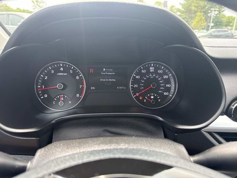 Used 2023 Kia Forte LXS w/ LXS Technology Package FWD image 32