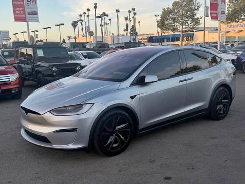 Used 2026 Tesla Model X AWD/4WD image 2
