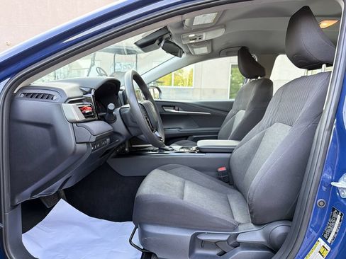 Used 2025 Toyota Camry LE FWD image 11
