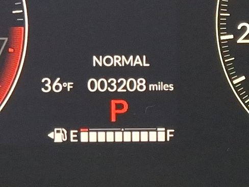 Certified 2026 Honda HR-V EX-L image 2