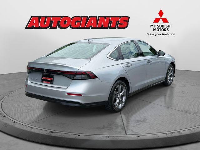 Used 2024 Honda Accord EX image 2
