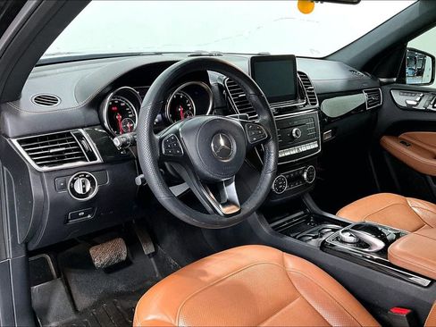 Used 2017 Mercedes-Benz GLS 450 4MATIC image 16